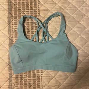 NWOT Lululemon Free To Be Serene Bra Size 6 Color: Icing Blue